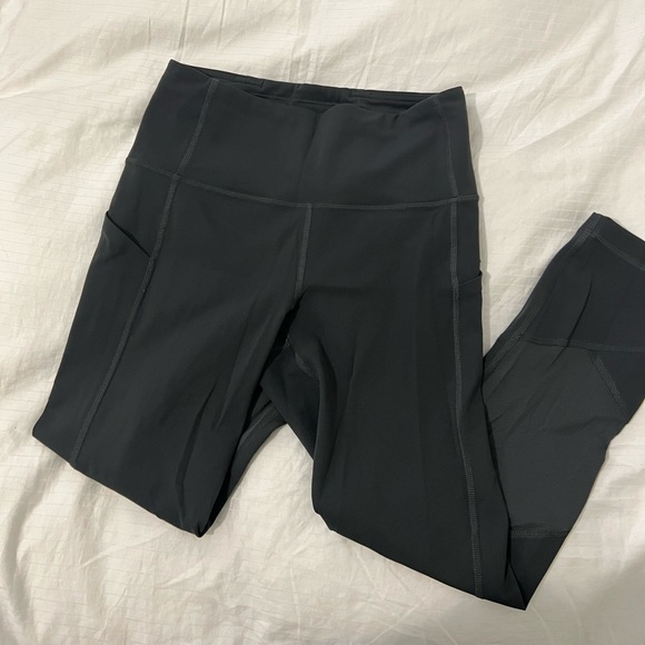 lululemon athletica Pants - Lululemon Pace Rival High Rise Crop
